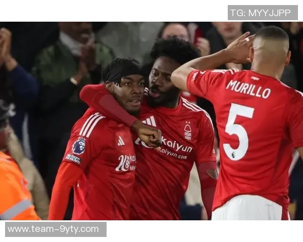 英超最新积分榜解析阿森纳稳居榜首狼队落后五队争夺激烈