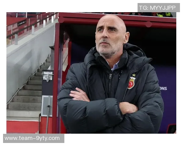 穆斯卡特因不当言论停赛未入中超最佳主帅候选引发热议