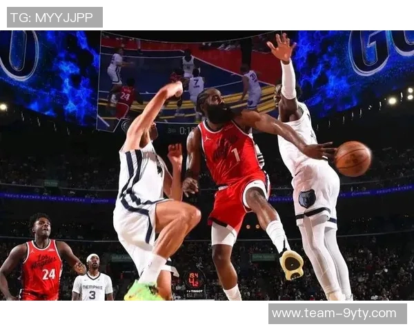 卢末节逆转获胜哈登缺阵四名首发替补表现抢眼 卢末节逆转获胜哈登缺阵四名首发替补表现抢眼