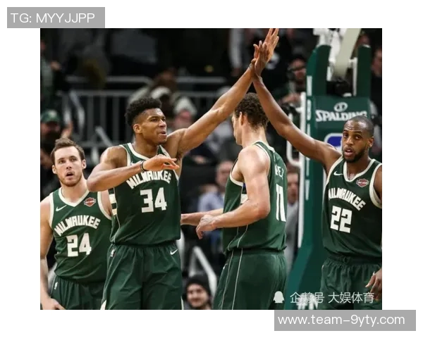 波蒂斯全力以赴16投9中三分命中率高达44贡献22分助力球队表现出色 波蒂斯全力以赴16投9中三分命中率高达44贡献22分助力球队表现出色