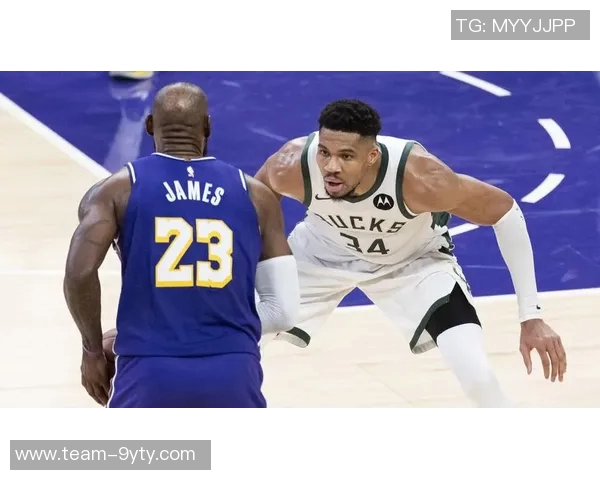 名记透露开拓者积极争夺字母哥希望将其引入波特兰重塑球队阵容 名记透露开拓者积极争夺字母哥希望将其引入波特兰重塑球队阵容